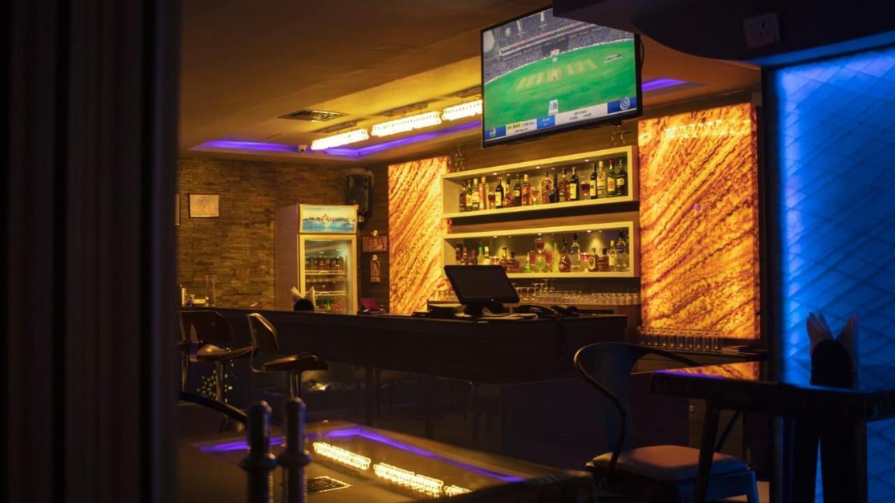 Hotel Srr Grand شيناي المظهر الخارجي الصورة