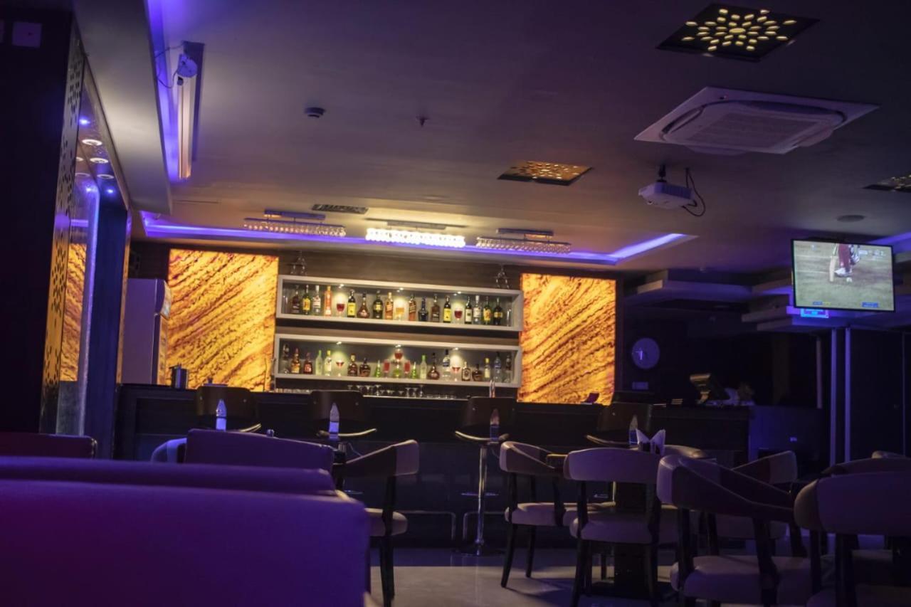 Hotel Srr Grand شيناي المظهر الخارجي الصورة