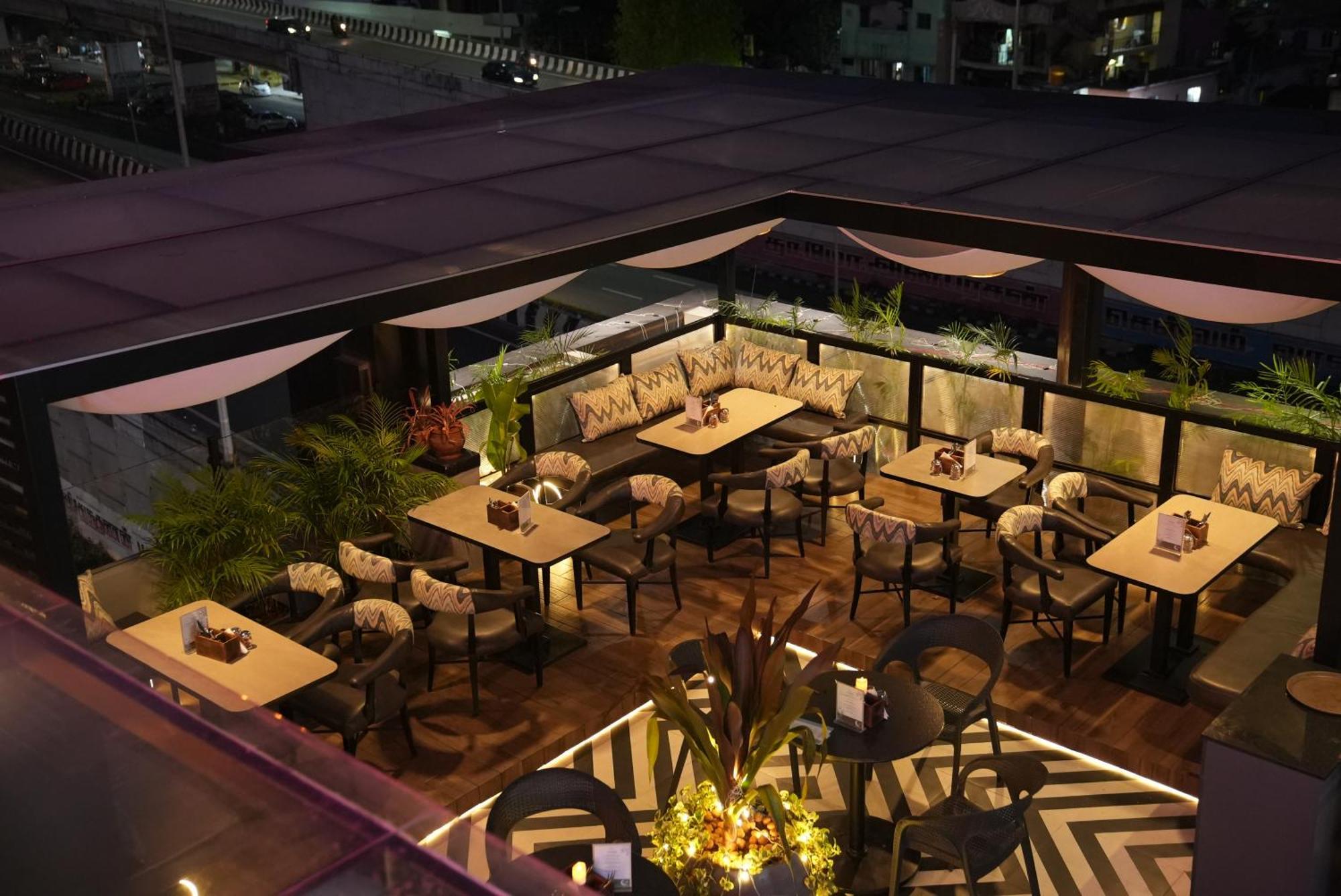 Hotel Srr Grand شيناي المظهر الخارجي الصورة