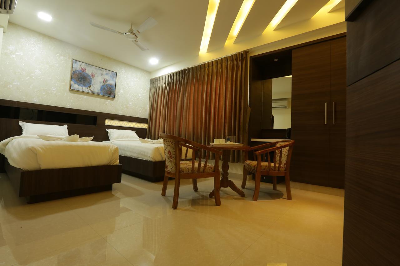 Hotel Srr Grand شيناي المظهر الخارجي الصورة