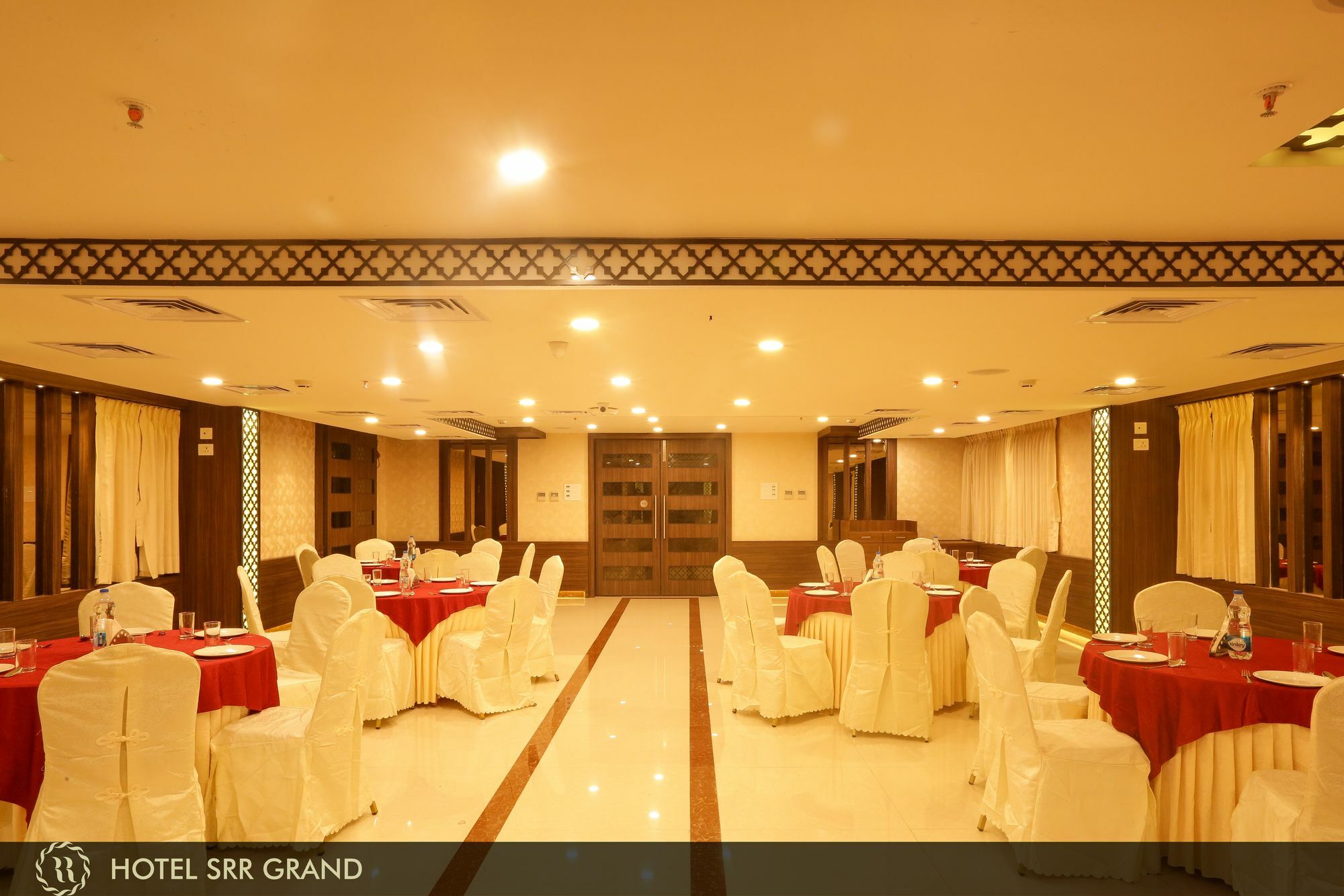 Hotel Srr Grand شيناي المظهر الخارجي الصورة